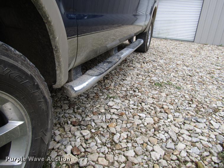 image for item DD3699 2010 Ford F250 Super Duty Crew Cab pickup truck