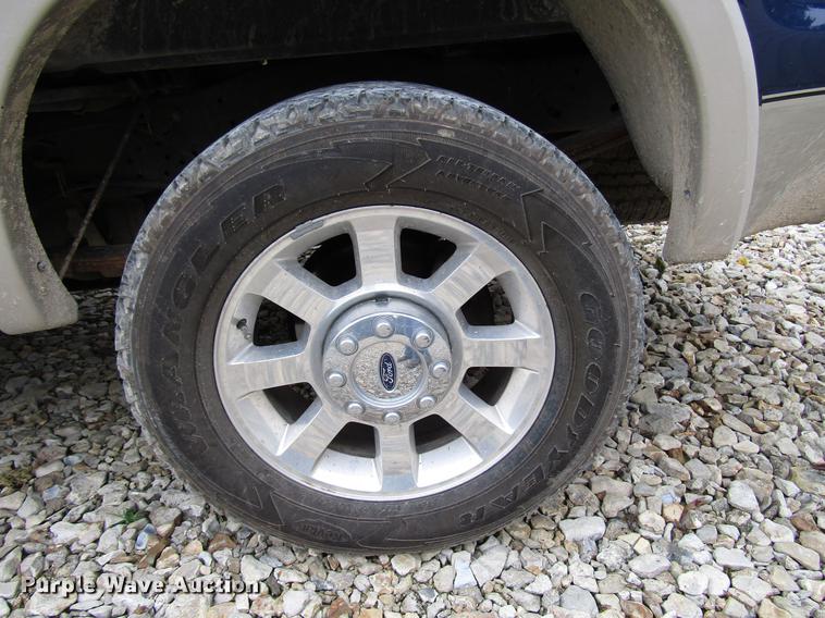 image for item DD3699 2010 Ford F250 Super Duty Crew Cab pickup truck