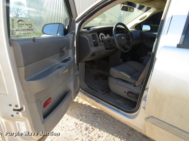 image for item DD3746 2005 Dodge Durango SUV