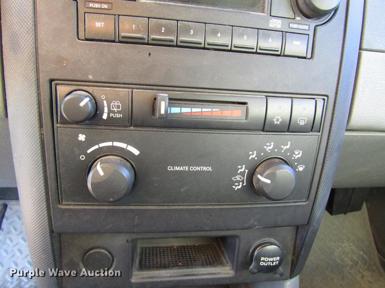 image for item DD3746 2005 Dodge Durango SUV