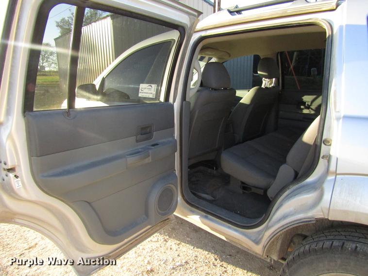 image for item DD3746 2005 Dodge Durango SUV
