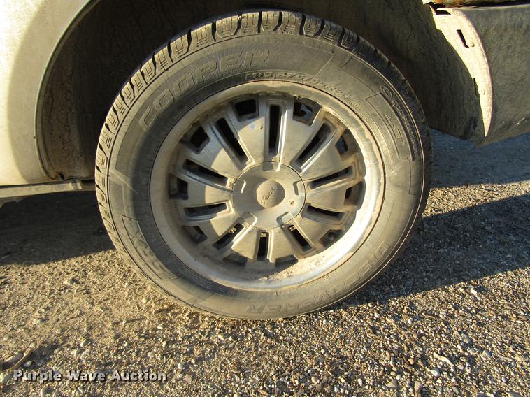 image for item DD3746 2005 Dodge Durango SUV