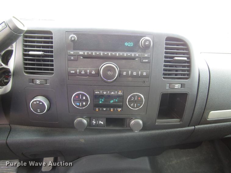 image for item DD4344 2007 Chevrolet Silverado 2500HD Crew Cab pickup truck