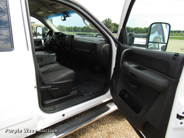 image for item DD4344 2007 Chevrolet Silverado 2500HD Crew Cab pickup truck