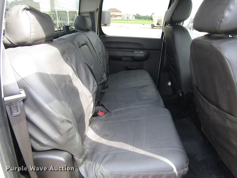 image for item DD4344 2007 Chevrolet Silverado 2500HD Crew Cab pickup truck