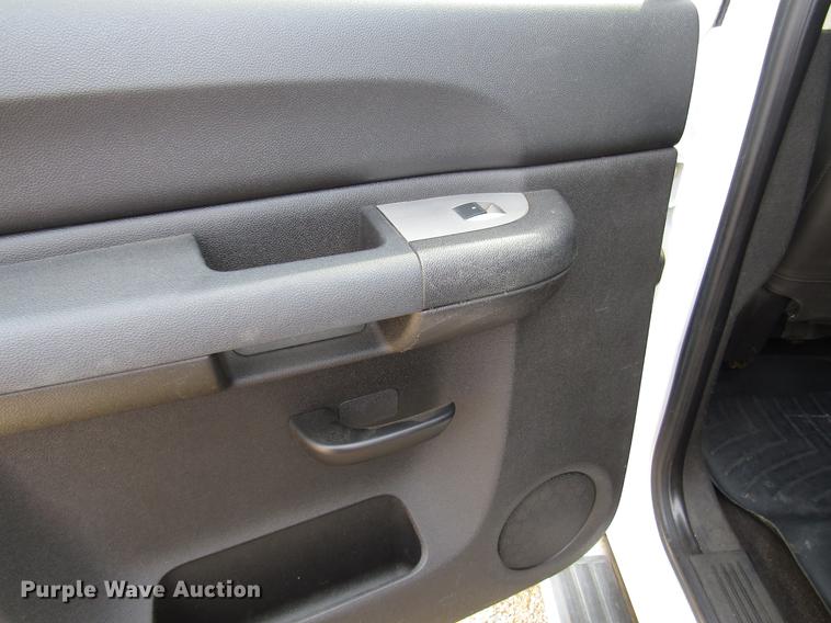 image for item DD4344 2007 Chevrolet Silverado 2500HD Crew Cab pickup truck