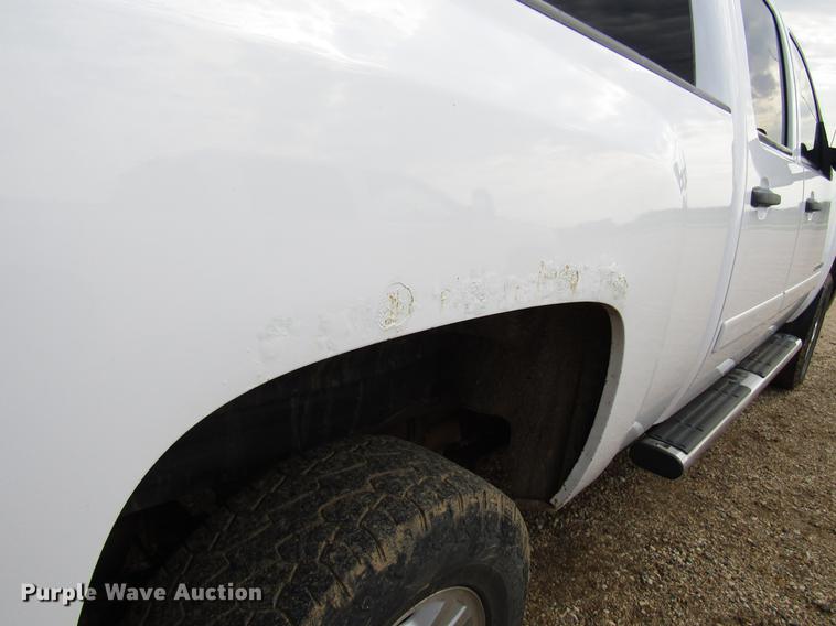 image for item DD4344 2007 Chevrolet Silverado 2500HD Crew Cab pickup truck