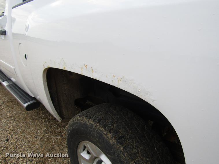 image for item DD4344 2007 Chevrolet Silverado 2500HD Crew Cab pickup truck