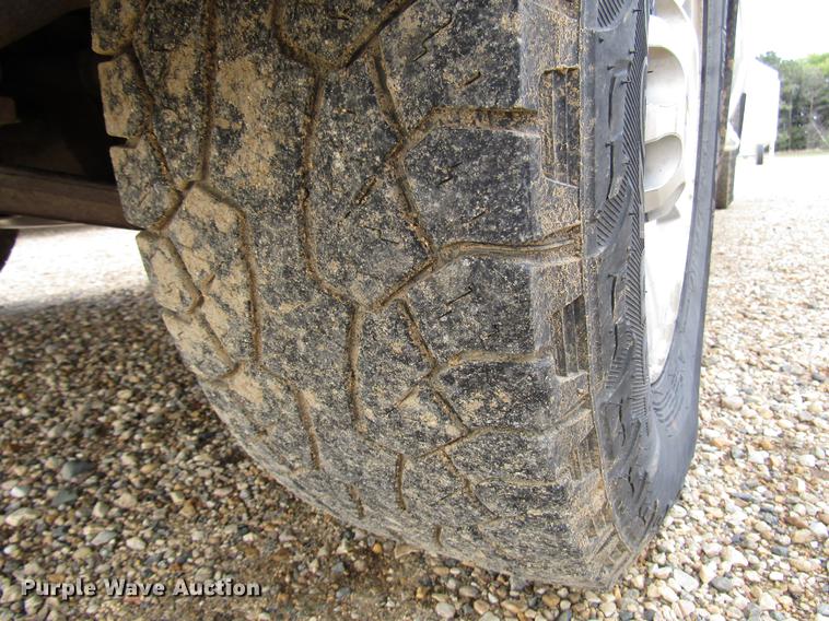 image for item DD4344 2007 Chevrolet Silverado 2500HD Crew Cab pickup truck