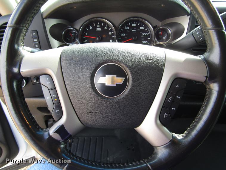 image for item DD4345 2009 Chevrolet Silverado 2500HD Crew Cab pickup truck