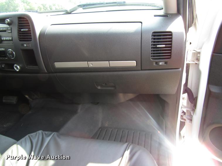 image for item DD4345 2009 Chevrolet Silverado 2500HD Crew Cab pickup truck