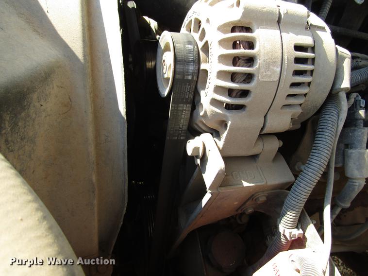 image for item DD4346 2003 Chevrolet Silverado 2500HD Crew Cab pickup truck