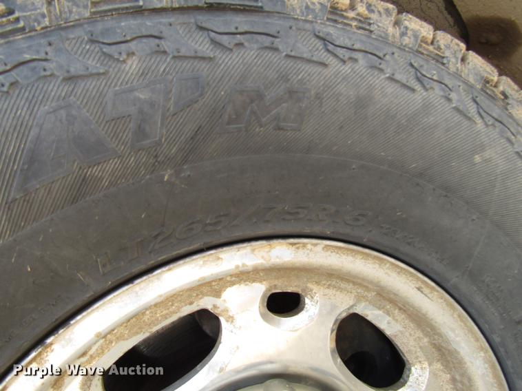 image for item DD4346 2003 Chevrolet Silverado 2500HD Crew Cab pickup truck