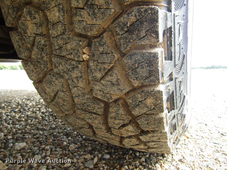 image for item DD4346 2003 Chevrolet Silverado 2500HD Crew Cab pickup truck