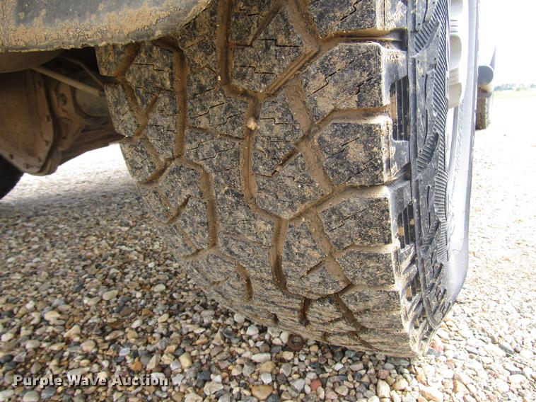 image for item DD4346 2003 Chevrolet Silverado 2500HD Crew Cab pickup truck