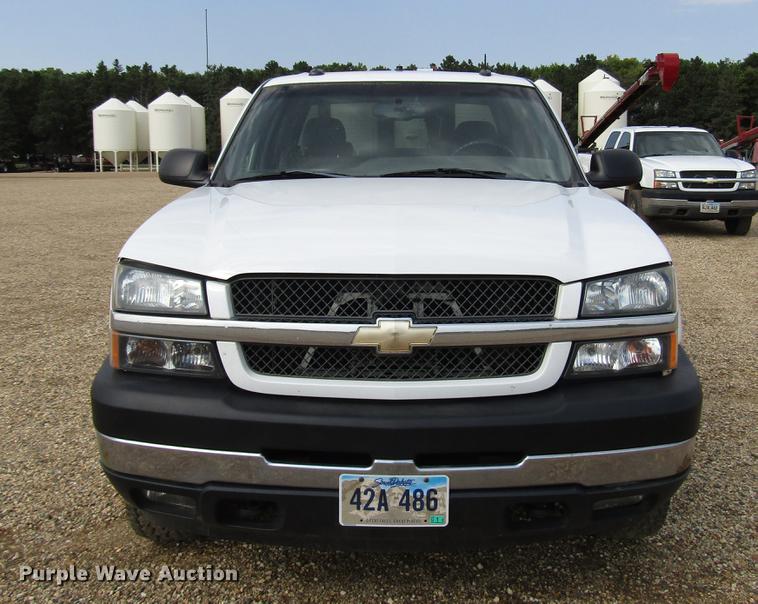 image for item DD4347 2003 Chevrolet Silverado 2500HD Crew Cab pickup truck
