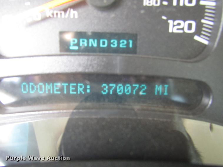 image for item DD4347 2003 Chevrolet Silverado 2500HD Crew Cab pickup truck