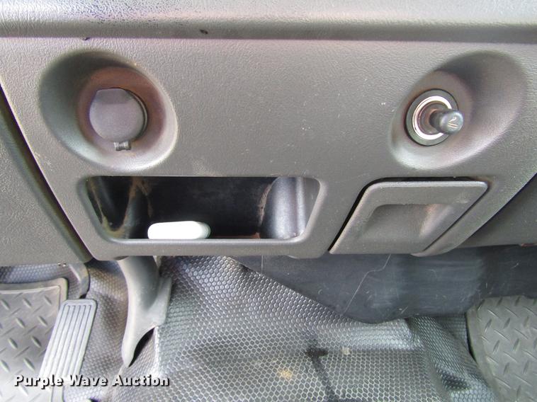 image for item DD4347 2003 Chevrolet Silverado 2500HD Crew Cab pickup truck