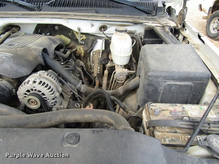 image for item DD4347 2003 Chevrolet Silverado 2500HD Crew Cab pickup truck