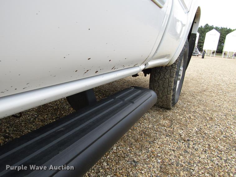 image for item DD4347 2003 Chevrolet Silverado 2500HD Crew Cab pickup truck