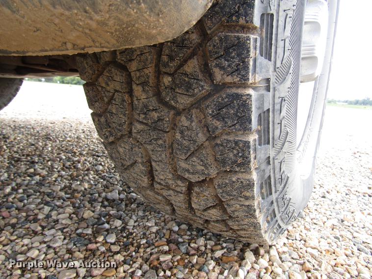 image for item DD4347 2003 Chevrolet Silverado 2500HD Crew Cab pickup truck