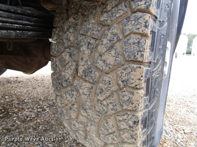 image for item DD4347 2003 Chevrolet Silverado 2500HD Crew Cab pickup truck