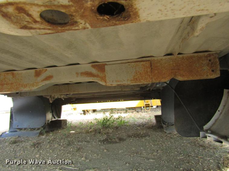 image for item DD4353 Ford F350 pickup bed