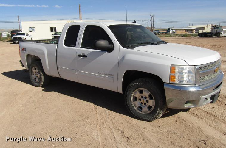 image for item DD4393 2012 Chevrolet Silverado 1500 Ext. Cab pickup truck
