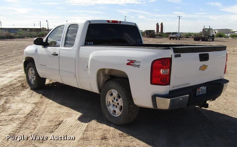 image for item DD4393 2012 Chevrolet Silverado 1500 Ext. Cab pickup truck