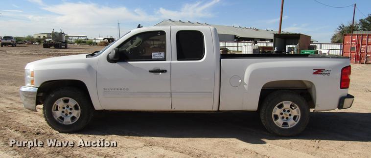 image for item DD4393 2012 Chevrolet Silverado 1500 Ext. Cab pickup truck