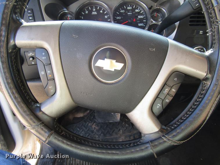 image for item DD4393 2012 Chevrolet Silverado 1500 Ext. Cab pickup truck