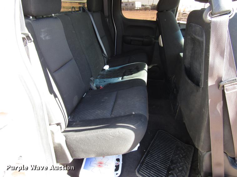 image for item DD4393 2012 Chevrolet Silverado 1500 Ext. Cab pickup truck