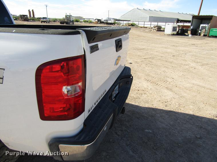 image for item DD4393 2012 Chevrolet Silverado 1500 Ext. Cab pickup truck