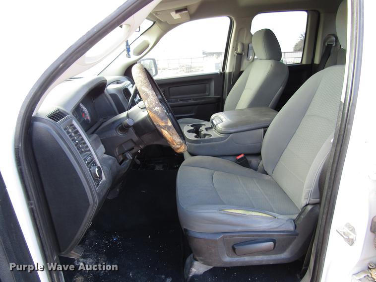 image for item DD4394 2013 Dodge Ram 1500 Quad Cab pickup truck