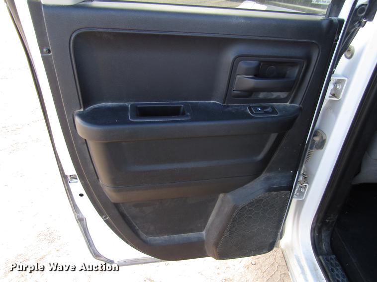 image for item DD4394 2013 Dodge Ram 1500 Quad Cab pickup truck