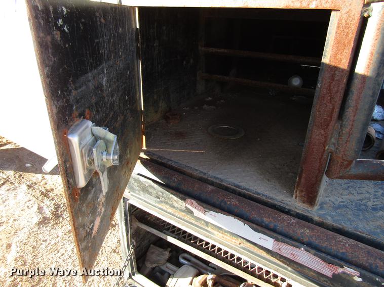 image for item DD4397 2008 Dodge Ram 4500 Quad Cab flatbed truck