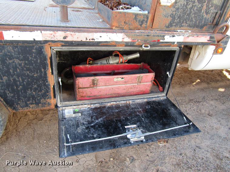 image for item DD4397 2008 Dodge Ram 4500 Quad Cab flatbed truck