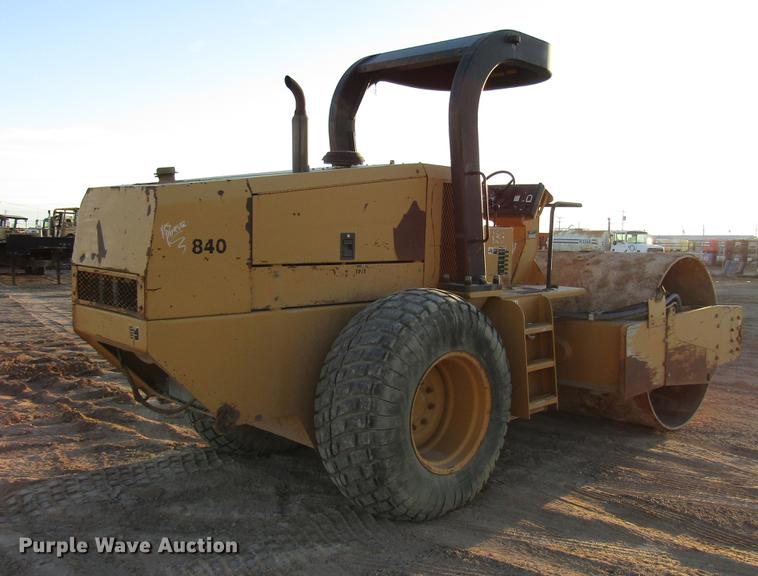 image for item DD4400 Champion 840 single drum roller