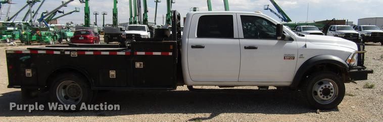 image for item DD4406 2012 Dodge Ram 5500 Crew Cab flatbed truck