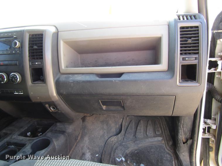 image for item DD4406 2012 Dodge Ram 5500 Crew Cab flatbed truck