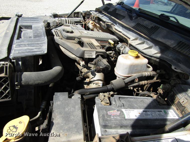 image for item DD4406 2012 Dodge Ram 5500 Crew Cab flatbed truck