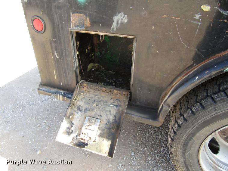 image for item DD4406 2012 Dodge Ram 5500 Crew Cab flatbed truck