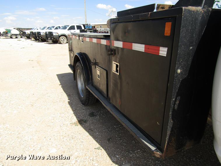 image for item DD4406 2012 Dodge Ram 5500 Crew Cab flatbed truck