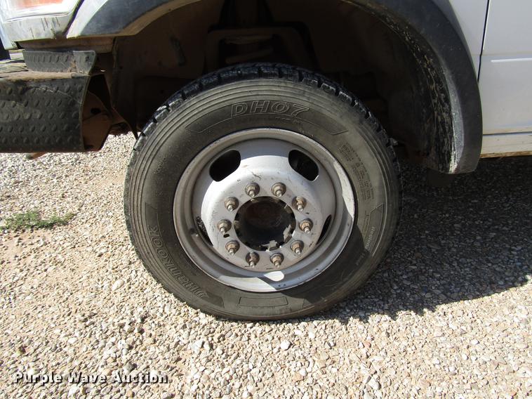 image for item DD4406 2012 Dodge Ram 5500 Crew Cab flatbed truck