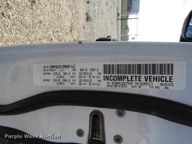 image for item DD4406 2012 Dodge Ram 5500 Crew Cab flatbed truck