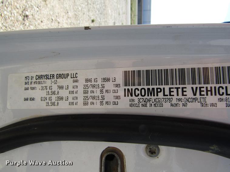 image for item DD4406 2012 Dodge Ram 5500 Crew Cab flatbed truck