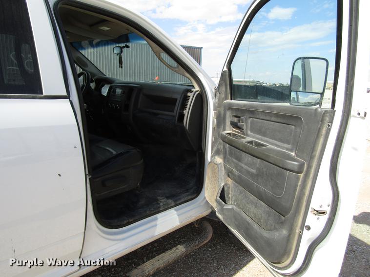 image for item DD4407 2012 Dodge Ram 5500 Crew Cab flatbed truck