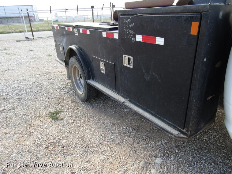 image for item DD4407 2012 Dodge Ram 5500 Crew Cab flatbed truck