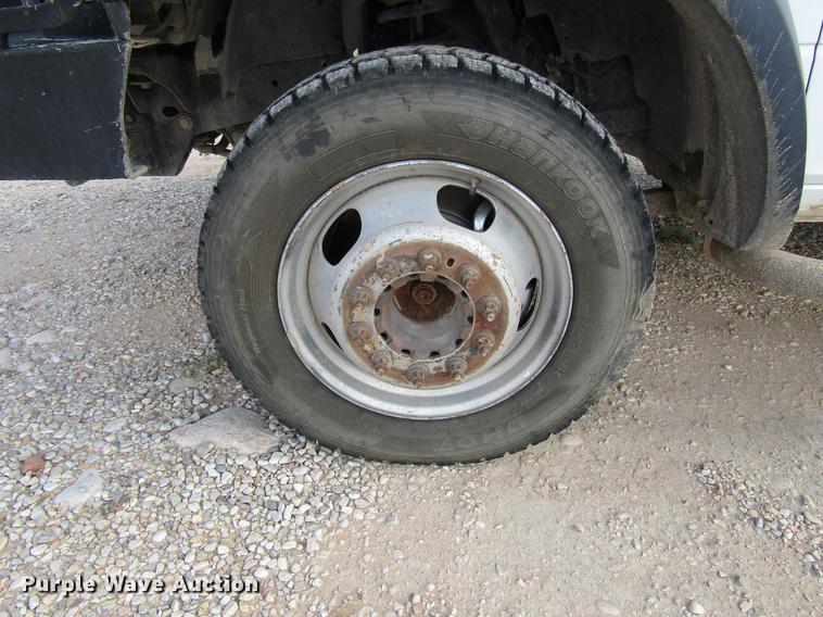 image for item DD4407 2012 Dodge Ram 5500 Crew Cab flatbed truck