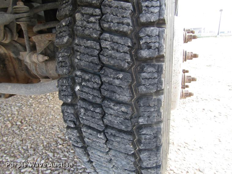 image for item DD4407 2012 Dodge Ram 5500 Crew Cab flatbed truck